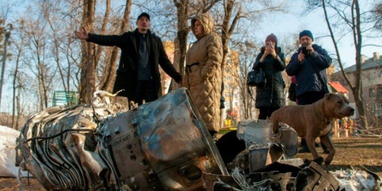 https___d1e00ek4ebabms.cloudfront.net_production_273f0666-a41d-4709-b847-43b99837ae65