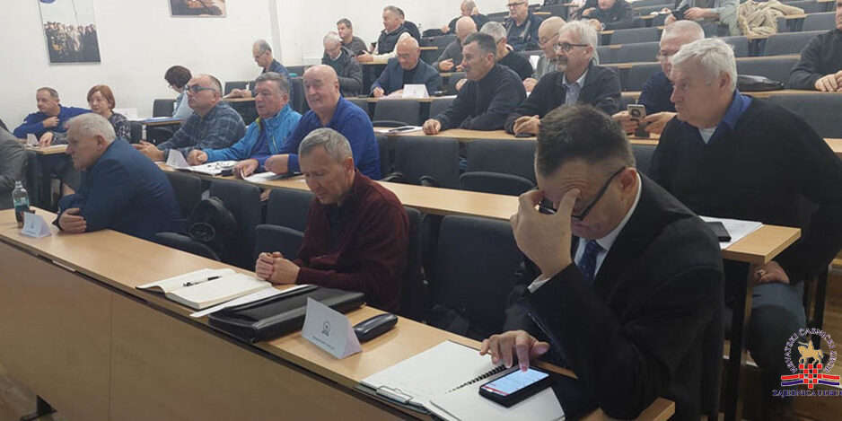 ZAGREB-SJEDNICA-18.-REDOVNOG-SABORA-HCZ-ZU01